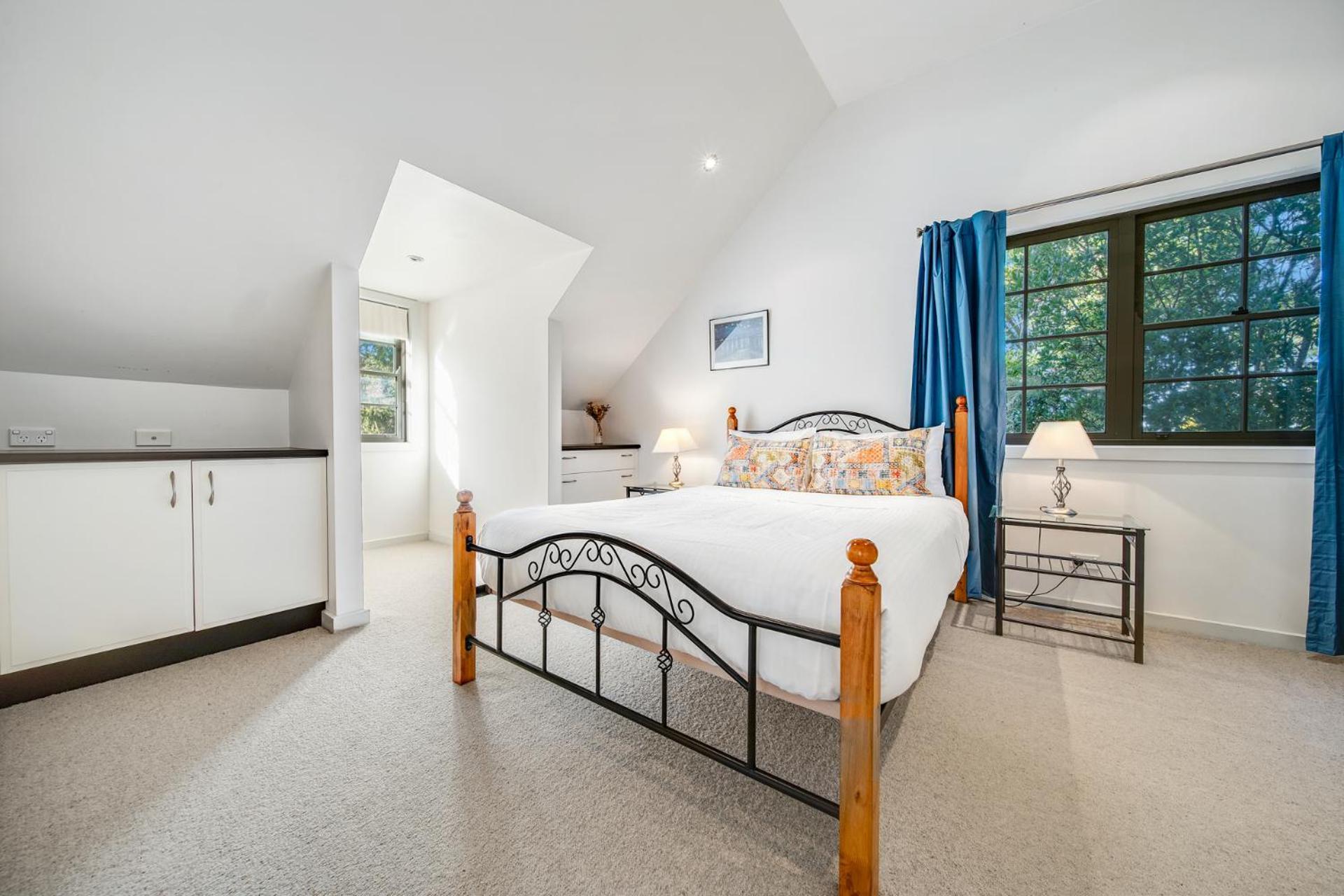 Whispering Pines Cottages Wentworth Falls Szoba fotó