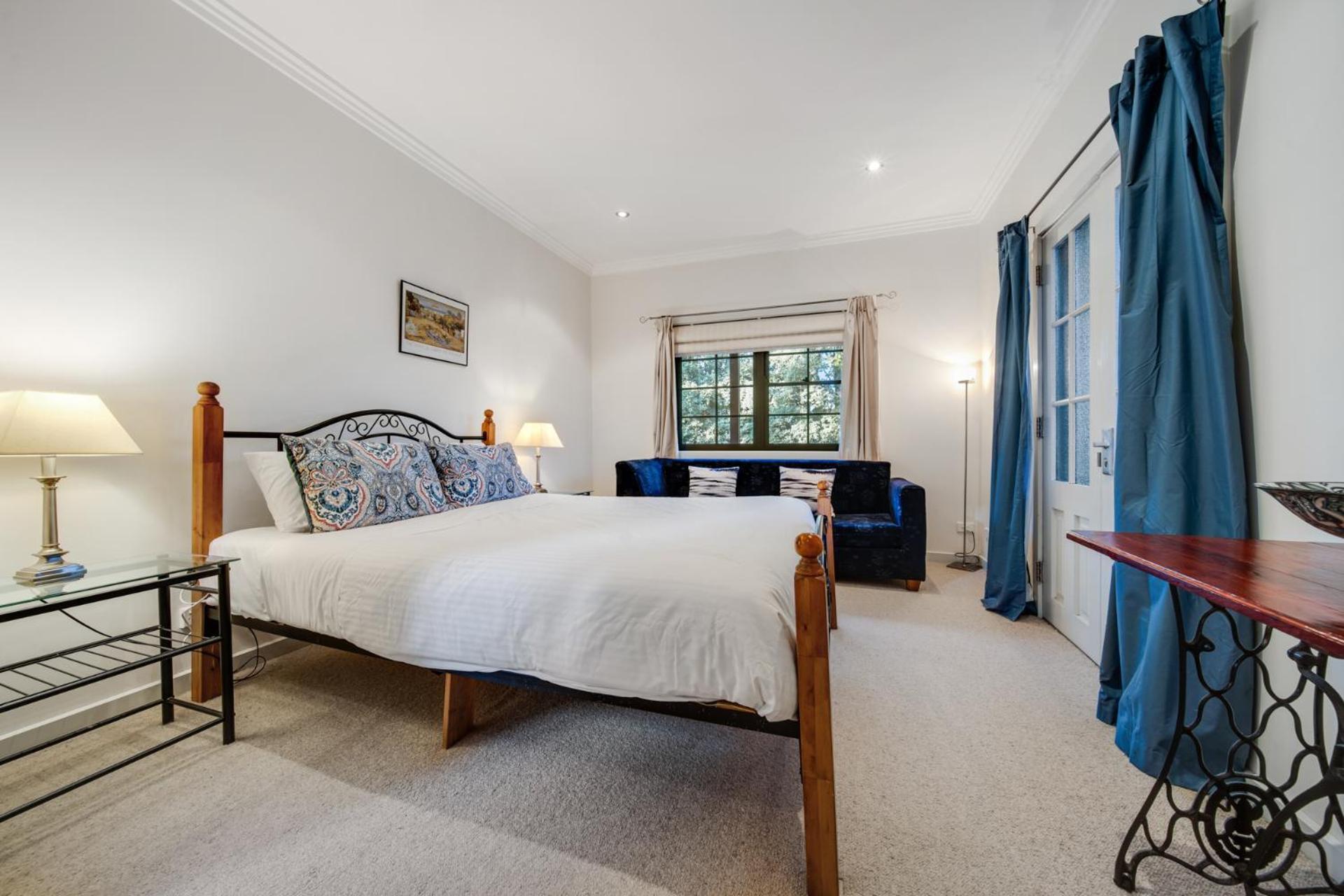 Whispering Pines Cottages Wentworth Falls Szoba fotó