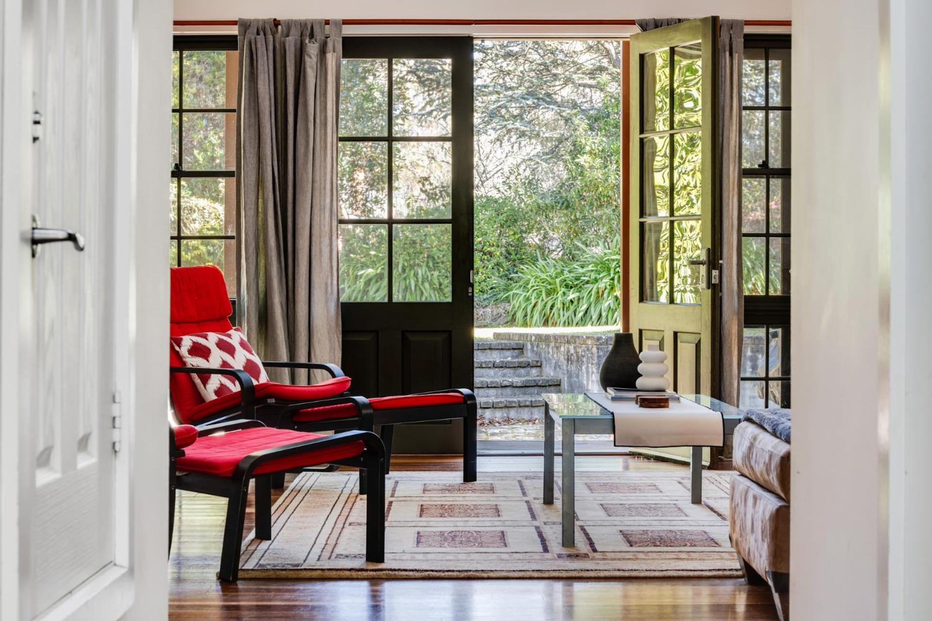 Whispering Pines Cottages Wentworth Falls Szoba fotó