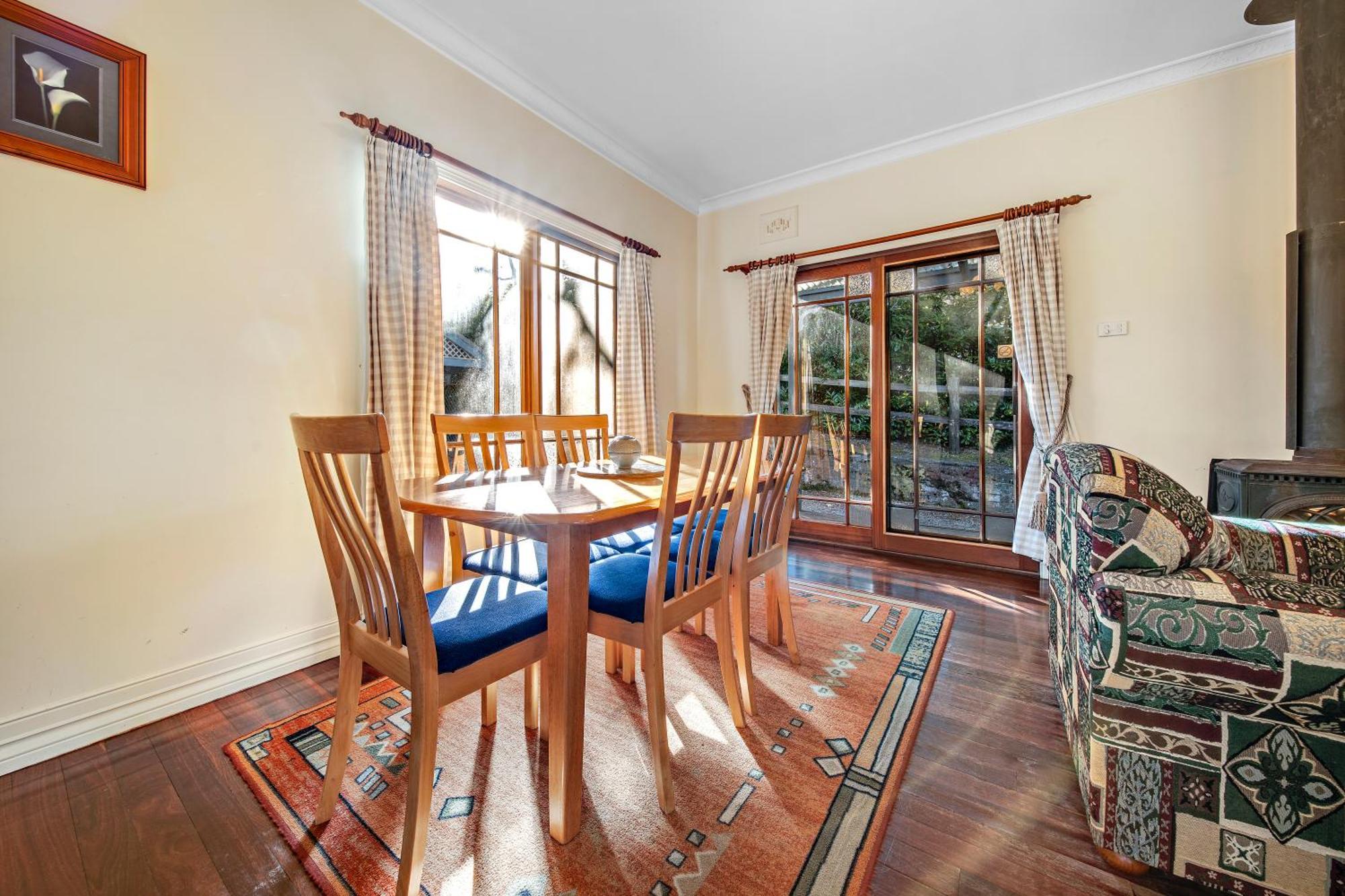 Whispering Pines Cottages Wentworth Falls Szoba fotó