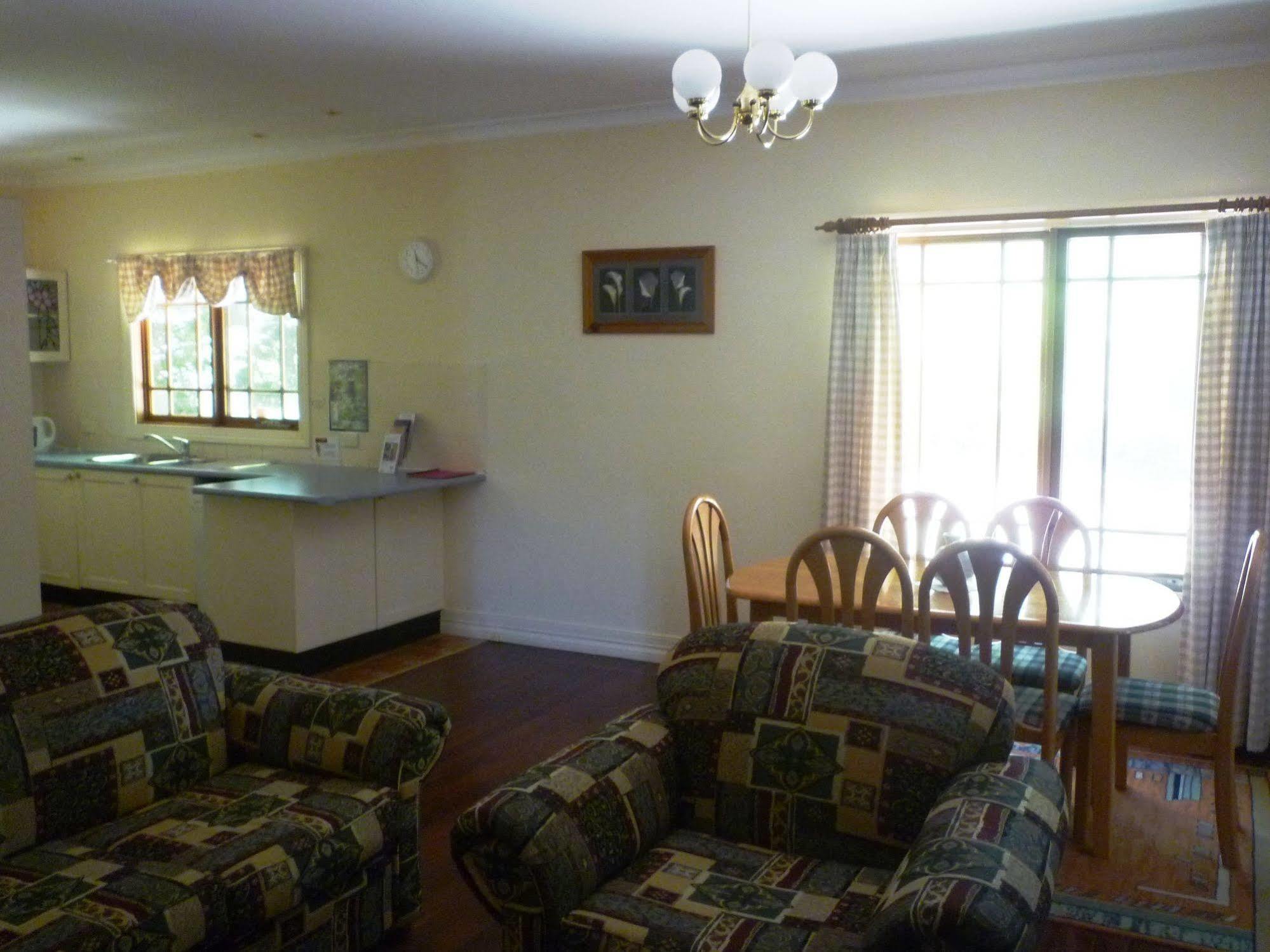 Whispering Pines Cottages Wentworth Falls Kültér fotó