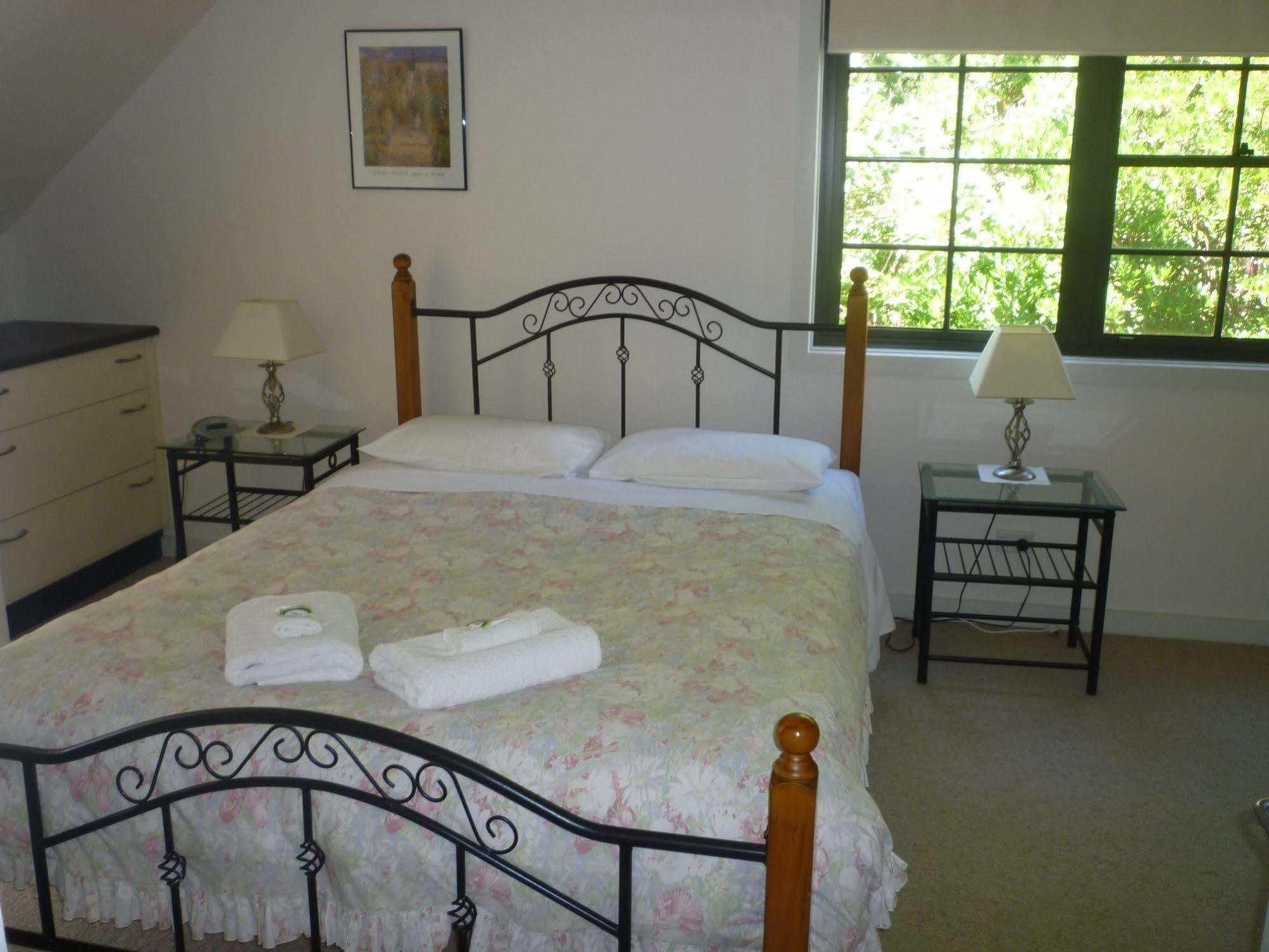 Whispering Pines Cottages Wentworth Falls Kültér fotó